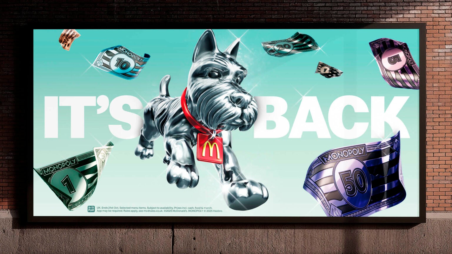 Support publicitaire Monopoly avec un chien et le texte « c'est de retour »