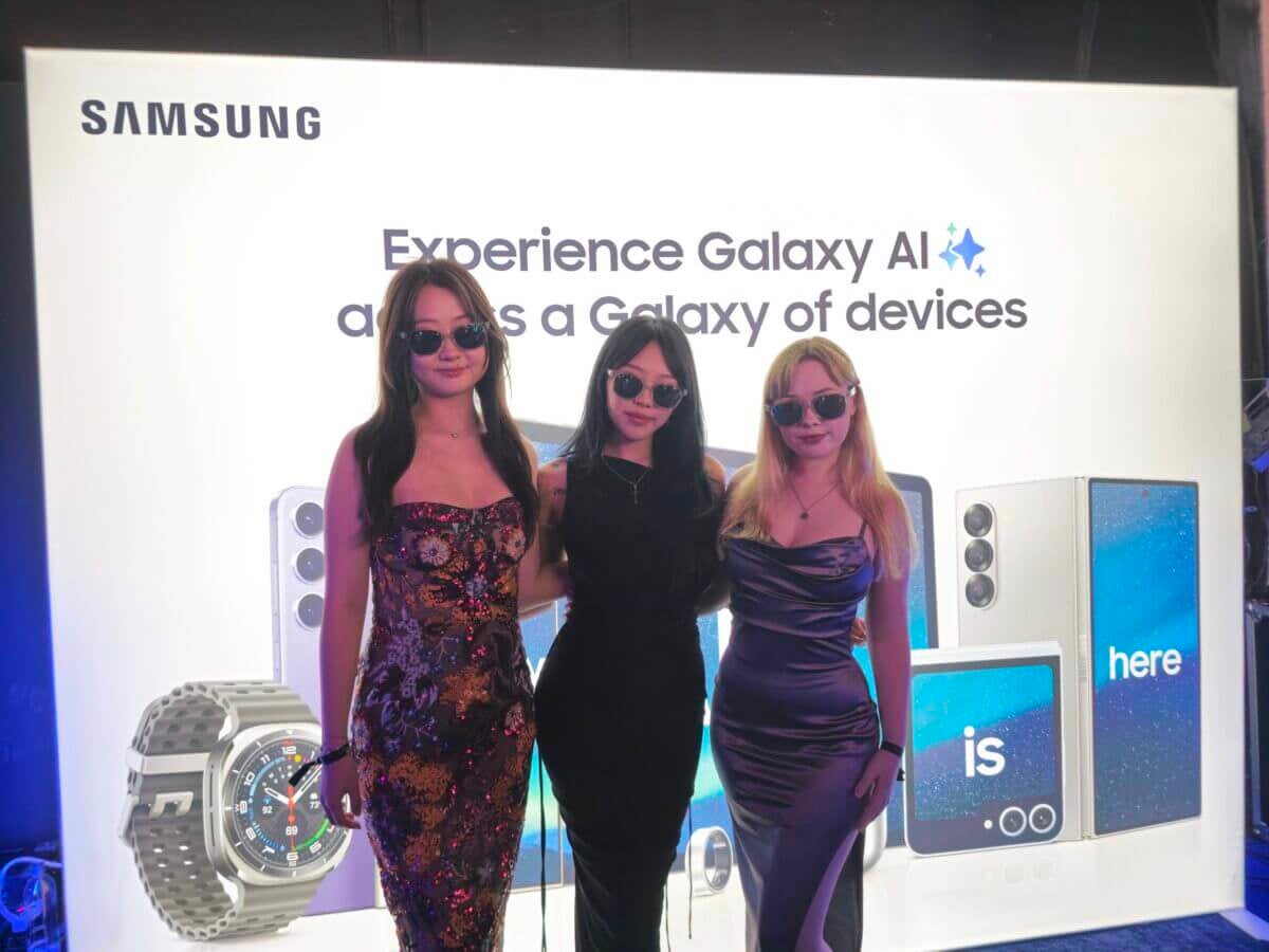 Samsung Galaxy AI group pic
