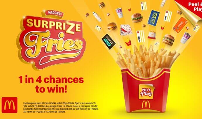 Affiche de la campagne Surprize Fries présentant le logo et une portion de frites à gauche avec des prix qui jaillissent hors du carton.