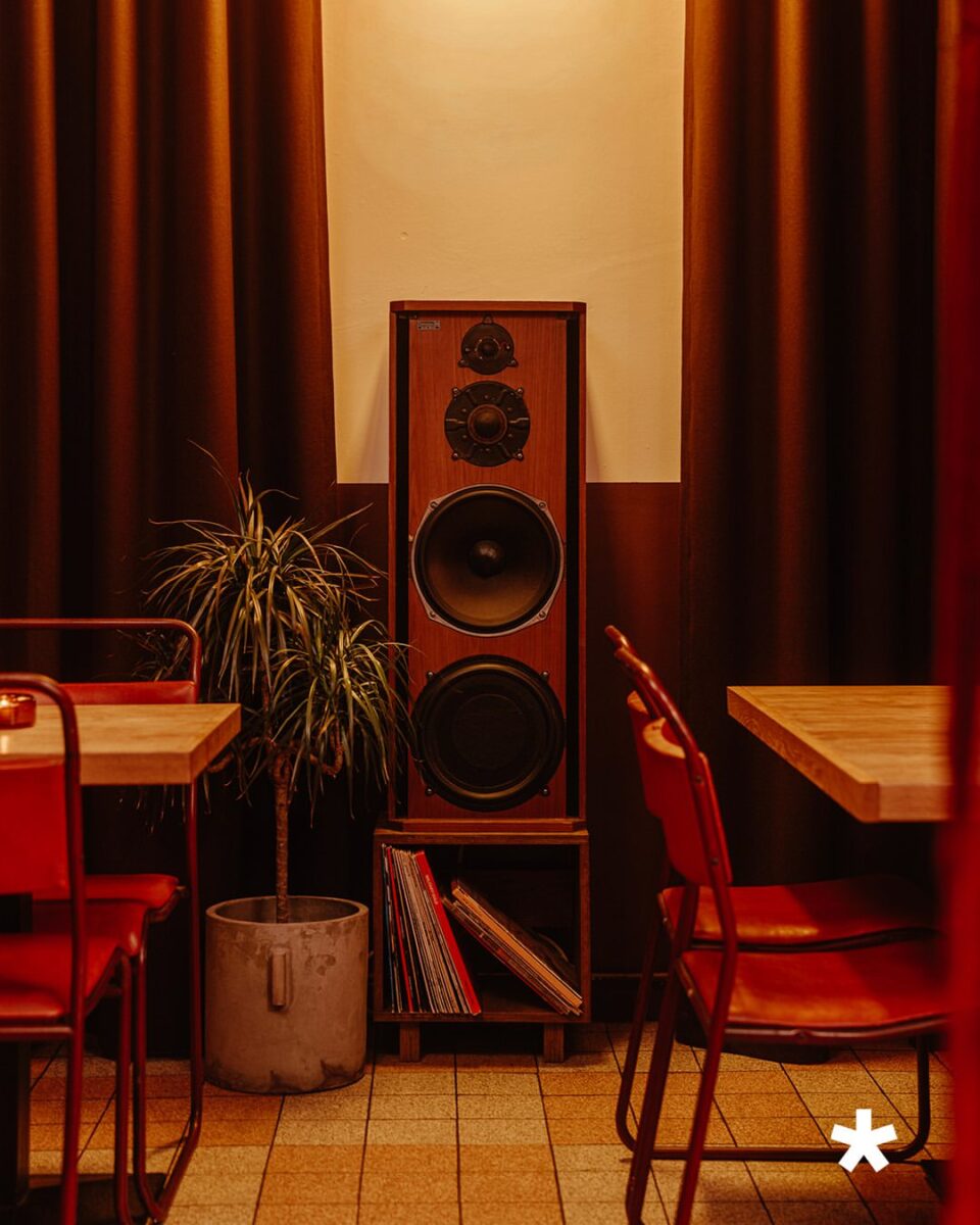 large speaker in restaurant