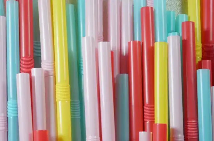 straws