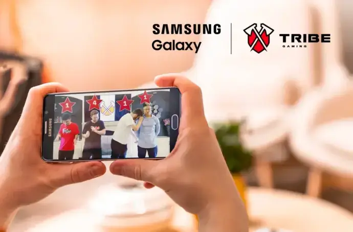 Person playing a mobile game