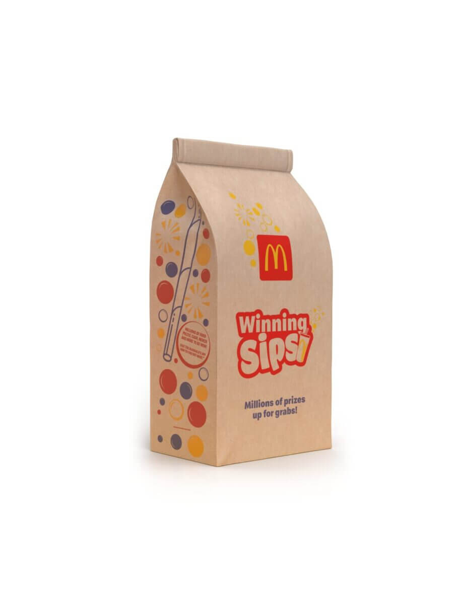 Image de l'emballage du sac en papier Winning Sips avec le logo McDonald's et le texte "Winning Sips".
