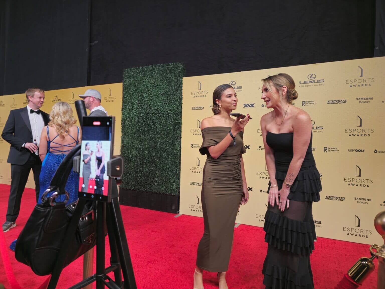 Samsung Galaxy red carpet